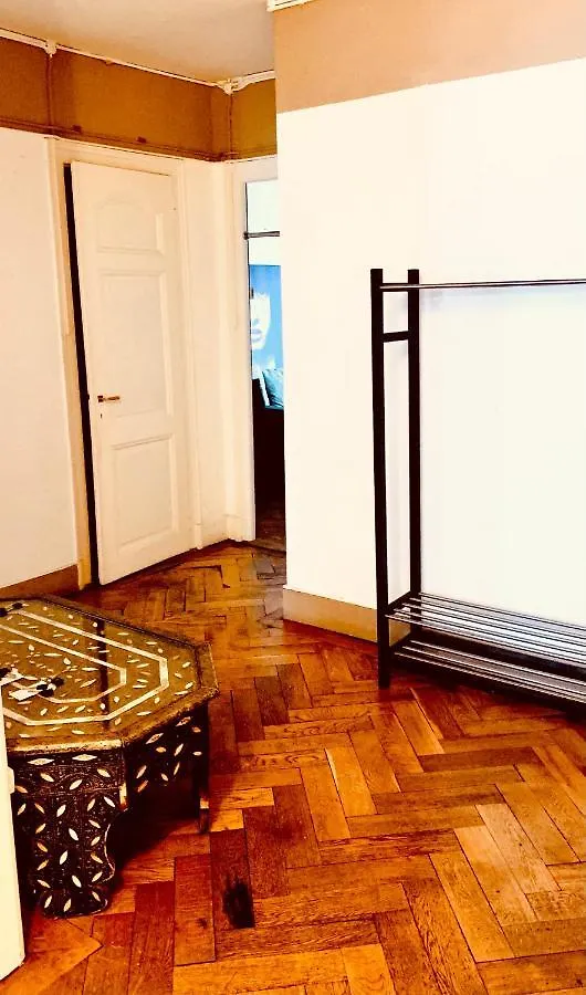 Bel Appartement City Center Genève 0*,  Suisse